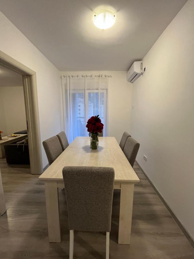 Orlando Apartman Kotor Exterior photo